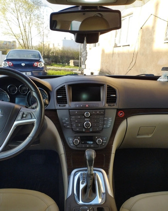 Opel Insignia cena 18000 przebieg: 297000, rok produkcji 2009 z Malbork małe 106